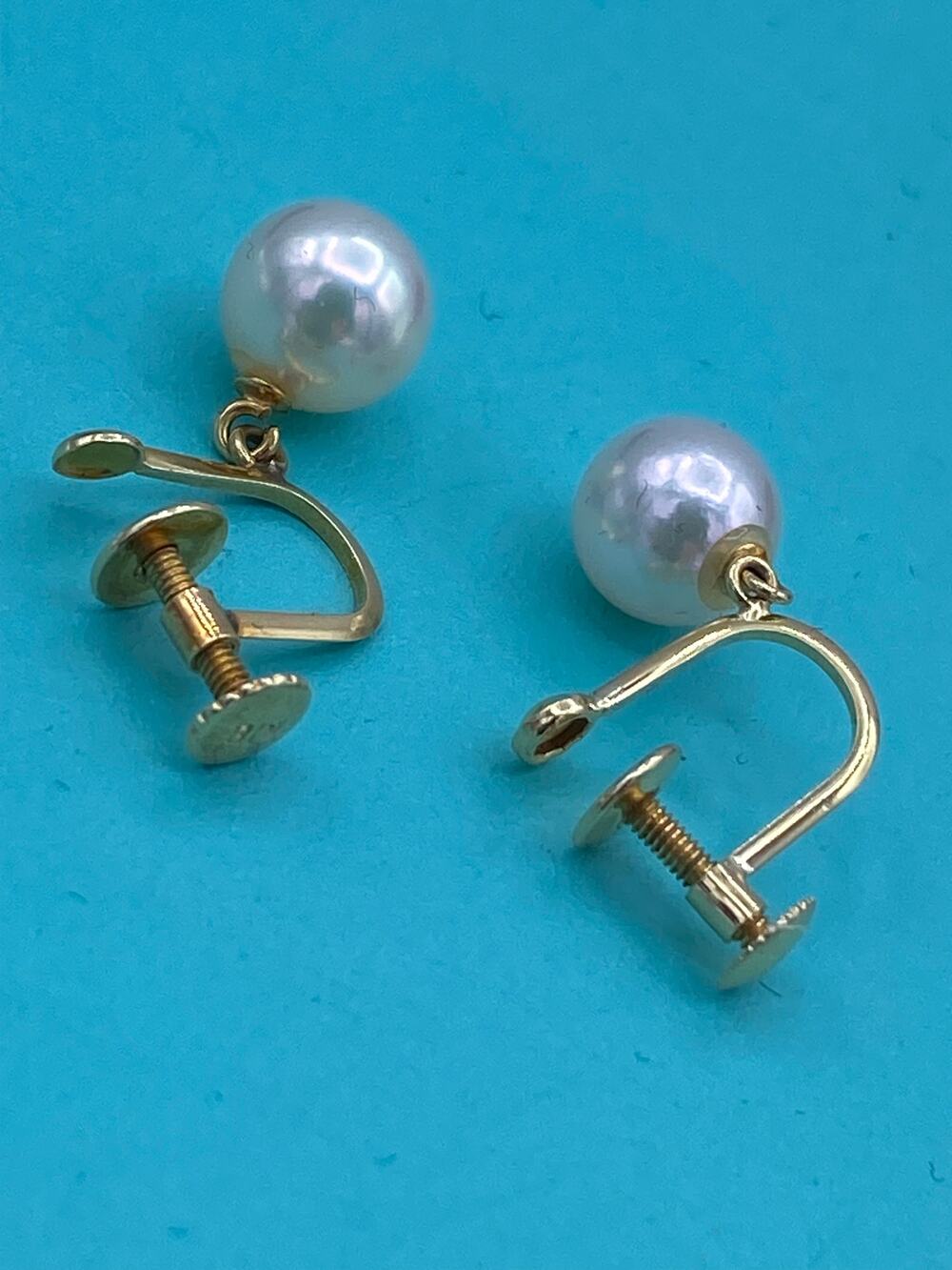 Authentic 18K Yellow Gold Pearl Earrings